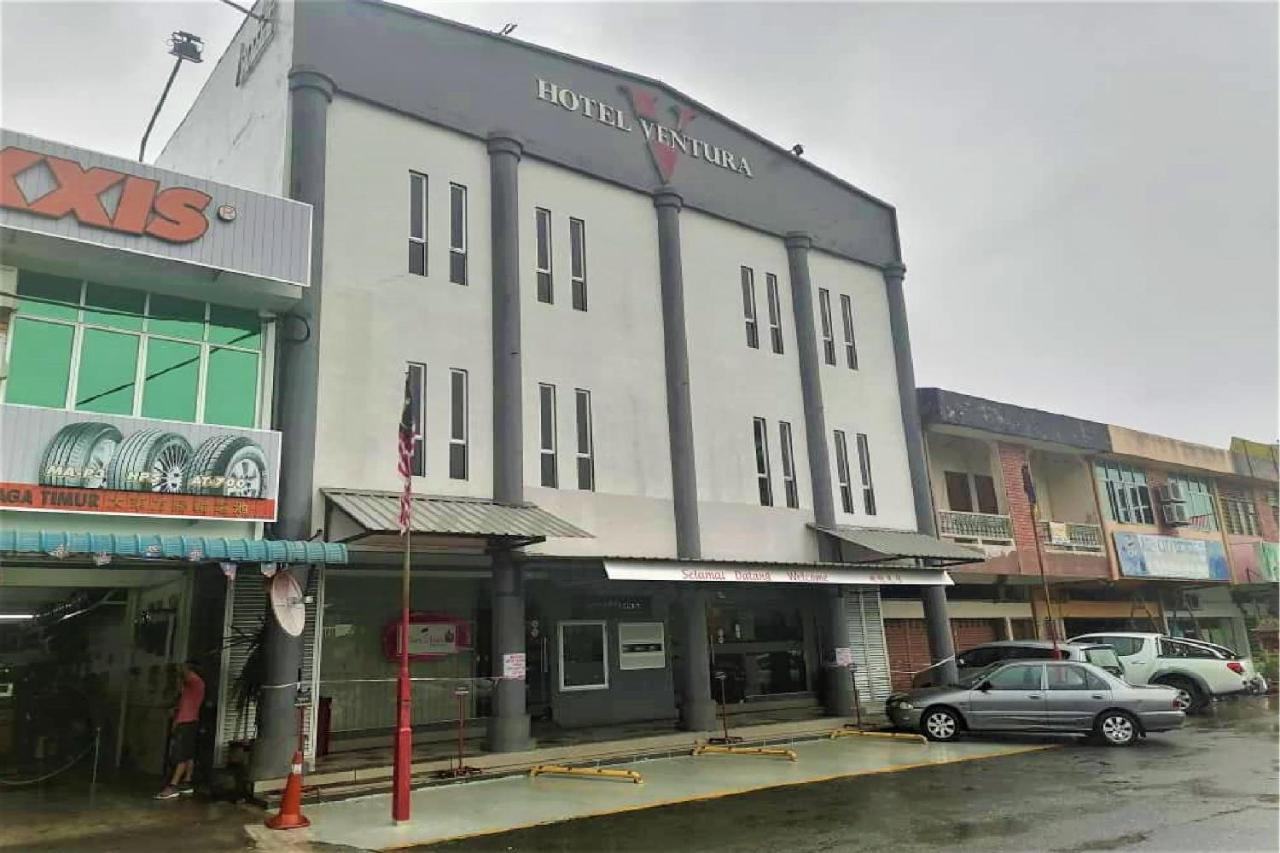 Oyo 90265 Hotel Ventura Kangar Exterior photo